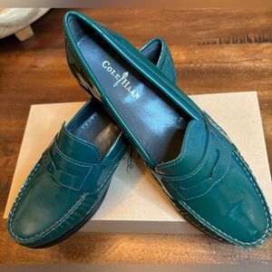Cole Haan Green Leather Womens Loafers Slip-Ons size 6 
Never Worn